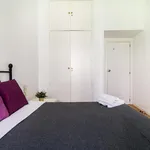 Rent 5 bedroom apartment in Madrid