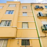 Rent 2 bedroom apartment in Lisbon