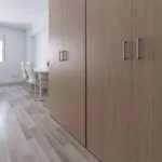 Rent 3 bedroom apartment in Valencia