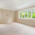 Rent 6 bedroom house in South East England