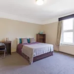 Rent 5 bedroom house in Leeds