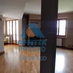 Affitto 4 camera appartamento di 130 m² in Chivasso