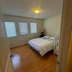 Rent 4 bedroom apartment in Richmond Hill (Oak Ridges)