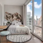 Rent 1 bedroom apartment in Manhattan