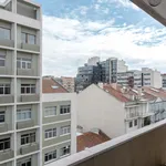 Rent 7 bedroom apartment in Lisbon