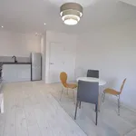 Rent 3 bedroom apartment in East Midlands