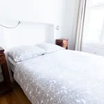 Miete 2 Schlafzimmer wohnung von 614 m² in Berlin