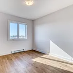 Rent 5 bedroom apartment in Gatineau