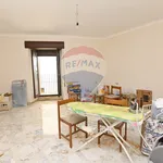 Rent 4 bedroom house of 150 m² in Caltagirone