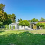 Rent 8 bedroom house of 402 m² in Stein