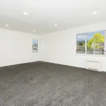 Rent 4 bedroom house of 160 m² in Upper Hutt