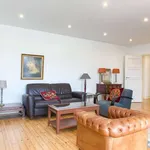 Rent 3 bedroom apartment of 120 m² in lisbon