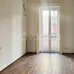 Rent 3 bedroom apartment of 128 m² in Milano