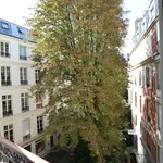 Rent 3 bedroom apartment of 170 m² in Paris 8 - Rue du Cirque