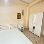 Rent 4 bedroom apartment of 100 m² in Palermo