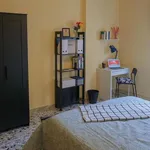 Rent a room in naples