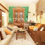 Rent 4 bedroom house of 290 m² in Πηγαδάκια