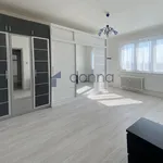 Pronajměte si 2 ložnic/e byt o rozloze 51 m² v Prague