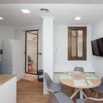 Rent 5 bedroom apartment in Valencia