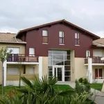 Rent 2 bedroom apartment of 32 m² in Saint-Vincent-de-Tyrosse