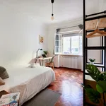 Rent 7 bedroom apartment in Lisbon