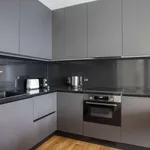 Rent 2 bedroom apartment of 89 m² in lisbon