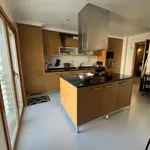 Alugar 2 quarto apartamento de 121 m² em Cascais