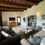 Rent 3 bedroom house of 256 m² in Umbertide