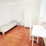 Rent 3 bedroom apartment in Lisbon