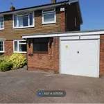 Rent 3 bedroom house in South East England