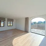 Maison de 219 m² avec 4 chambre(s) en location à Moen