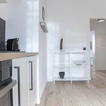 Rent 1 bedroom apartment of 37 m² in Dusseldorf