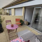 Appartement de 15 m² avec 1 chambre(s) en location à Nîmes