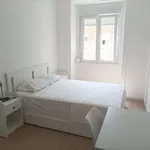 Rent a room in lisbon