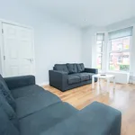 Rent 6 bedroom house in Leeds