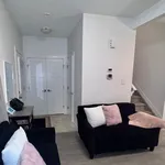 Rent 3 bedroom house in Edmonton