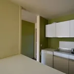 Duplex-appartement gelegen op de 3° en 4° verd. met 2 slaap