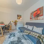 Miete 3 Schlafzimmer wohnung von 70 m² in Frankfurt