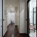 Rent 2 bedroom apartment of 70 m² in Milan