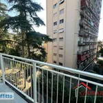 Affitto 3 camera appartamento di 81 m² in Genoa