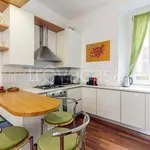 Rent 1 bedroom apartment of 40 m² in Milano