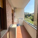 Affitto 5 camera appartamento di 78 m² in Firenze