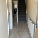 Rent 7 bedroom house in East Midlands