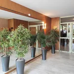 Rent 3 bedroom apartment of 67 m² in LYON