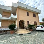 Rent 3 bedroom apartment of 152 m² in Girifalco