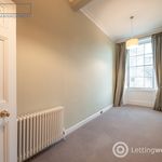 Rent 3 bedroom flat in Edinburgh