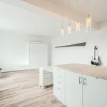 Rent 1 bedroom apartment in Montreal