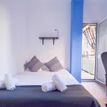 Rent 5 bedroom apartment in Barcelona