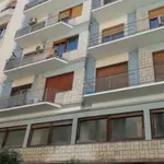 Rent 3 bedroom apartment of 90 m² in Bari