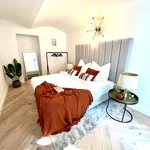 Rent 2 bedroom apartment of 60 m² in Wien